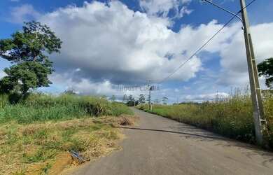 Imagem: O terreno possui 200m² de Área e está localizado em Chapada