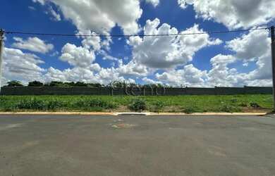 Imagem: O terreno possui 311m² de Área e está localizado em Betel