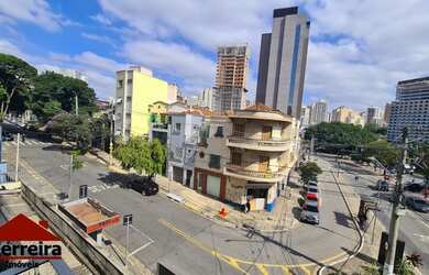 Imagem: O depósito possui 60m² de Área e está localizado em Água