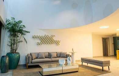 Imagem: O apartamento possui 3 Dormitórios, 3 Banheiros, 2 Vagas na