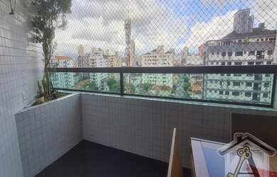 Imagem 1: Andar alto, vista livre, apartamento amplo rico em planejados Campo grande...