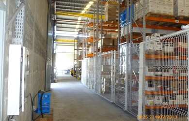 Imagem 13: Galpão/Depósito/Armazém para aluguel possui 2306 metros quadrados