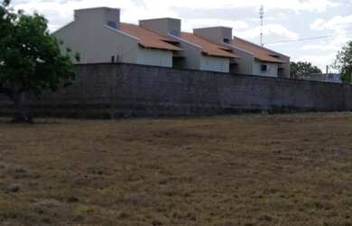 Imagem: A casa em condomínio possui 2 Dormitórios, 1 Banheiro, 1 Vaga