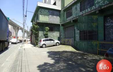 Imagem: O depósito possui 3.182m² de Área e está localizado em