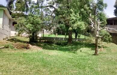 Imagem: O terreno possui 344m² de Área e está localizado em Somma