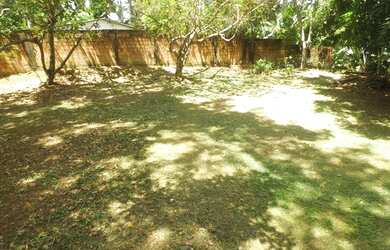 Imagem: O terreno possui 1.200m² de Área e está localizado em Flores