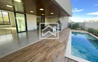 Imagem: A casa em condomínio possui 3 Dormitórios, 5 Banheiros, 4