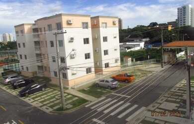 Imagem: O apartamento possui 3 Dormitórios, 1 Banheiro, 1 Vaga na garagem