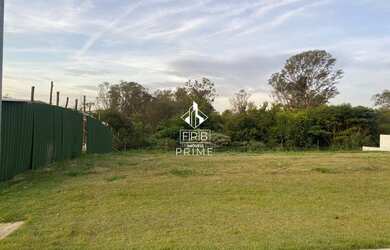 Imagem: O terreno à venda possui 457m² de Área e está localizado