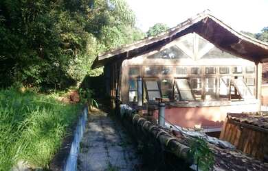 Imagem: A chácara possui 350m² de Área e está localizado em Jardim