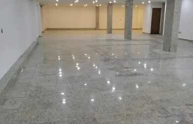 Imagem: O depósito possui 300m² de Área e está localizado em Centro