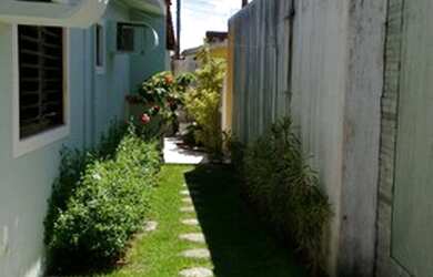 Imagem 16: Casa 3 4 Cond Guarujá 1- Na Maria Lacerda Montenegro -R$ 1.850,00 aluguel...