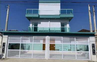 Imagem: A casa possui 2 Dormitórios, 3 Banheiros, 1 Vaga na garagem