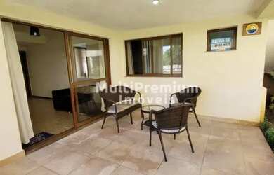 Imagem: A casa em condomínio possui 2 Dormitórios, 3 Banheiros, 2