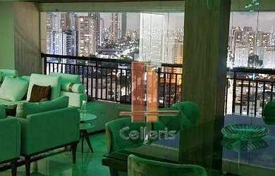 Imagem: O apartamento na cobertura possui 4 Dormitórios, 5 Banheiros