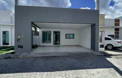 Imagem: A casa em condomínio possui 2 Dormitórios, 2 Banheiros e 2