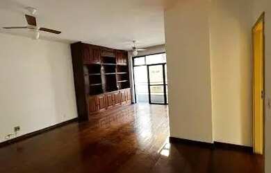 Imagem: O apartamento à venda possui 3 Dormitórios, 2 Banheiros, 2