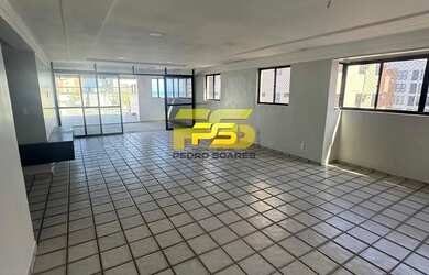 Imagem: O apartamento possui 4 Dormitórios, 5 Banheiros, 3 Vagas na