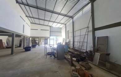 Imagem 3: Galpão Lauro de Freitas, Avenida Santos Dumont