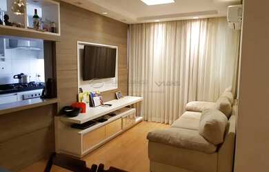 Imagem: O apartamento possui 3 Dormitórios, 2 Banheiros, 2 Vagas na