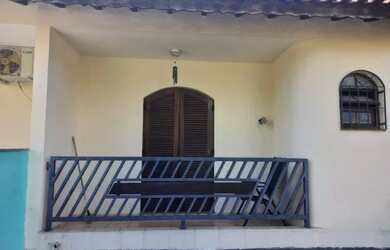 Imagem: A casa para alugar possui 2 Dormitórios, 3 Banheiros, 2 Vagas