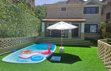 Imagem: A casa em condomínio possui 3 Dormitórios, 5 Banheiros, 2