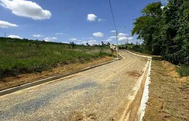 Imagem: O terreno possui 1.000m² de Área e está localizado em Araçoiaba