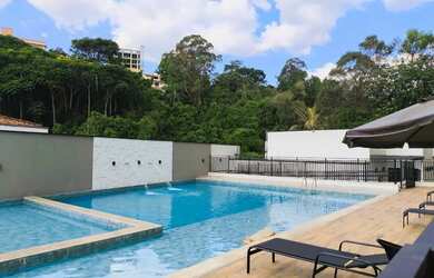 Imagem: O apartamento possui 5 Dormitórios, 1 Banheiro, 1 Vaga na garagem