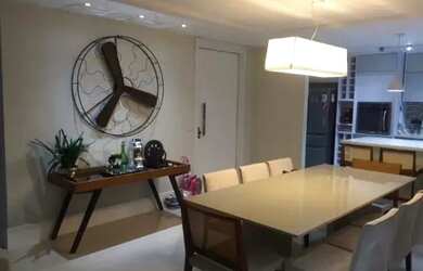 Imagem: O apartamento possui 3 Dormitórios, 5 Banheiros, 3 Vagas na