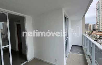 Imagem: O apartamento possui 3 Dormitórios, 1 Banheiro, 2 Vagas na