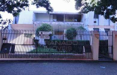 Imagem: O depósito possui 5 Vagas na garagem, 700m² de Área e está