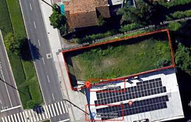 Imagem: O terreno possui 408m² de Área e está localizado em Capoeiras