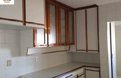 Imagem: O apartamento possui 3 Dormitórios, 2 Banheiros, 1 Vaga na