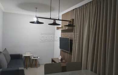 Imagem: O apartamento possui 2 Dormitórios, 1 Banheiro, 1 Vaga na garagem