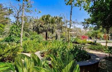 Imagem 12: Jequiti Residence no Guarujá. Casa pé na areia, frente ao mar