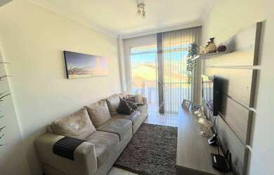 Imagem: O apartamento possui 3 Dormitórios, 2 Banheiros, 1 Vaga na