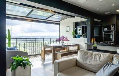 Imagem: O apartamento na cobertura possui 1 Dormitório, 2 Banheiros