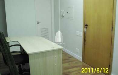 Imagem: O depósito possui 2 Vagas na garagem, 71m² de Área, Imóvel