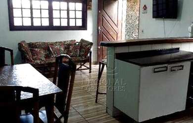 Imagem: A casa possui 2 Dormitórios, 2 Banheiros, 4 Vagas na garagem