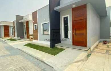 Imagem: A casa possui 2 Dormitórios, 2 Banheiros, 1 Vaga na garagem