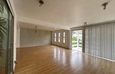 Imagem 9: JO646A - Excelente casa com 3 quartos (reversível para 4) com 244 m² em São Francisco - Ni