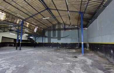 Imagem: O depósito possui 950m² de Área e está localizado em Campestre