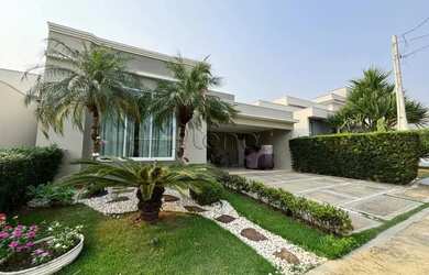 Imagem 1: Casa à venda em Indaiatuba, Residencial Beira da Mata, com 3 suítes, com 210 m²