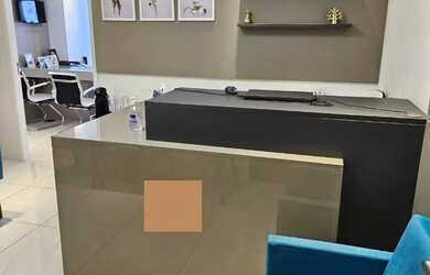 Imagem: O depósito possui 1 Vaga na garagem, 43m² de Área e está