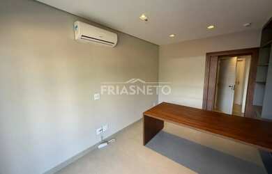 Imagem: O depósito possui 1 Vaga na garagem, 40m² de Área e está