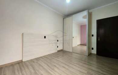 Imagem 11: Casa Residência em Jaú. Área de serviço, 550m² de Área, 3 Vagas...