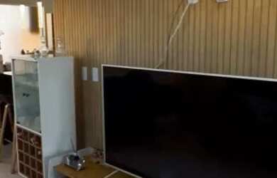 Imagem 2: Sol e Praia Residencial. Piscina, Churrasqueira, VarandaeGuarda roupa