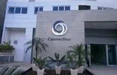 Imagem: O depósito à venda possui 3 Vagas na garagem e 75m² de Área