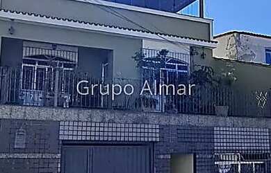 Imagem: A casa possui 1 Banheiro, 34m² de Área e está localizado