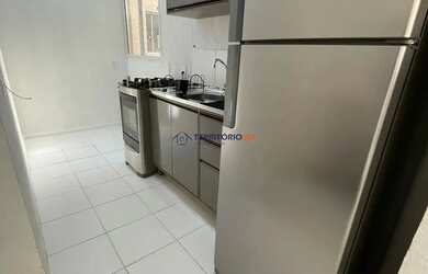 Imagem 3: Apartamento com dois dormitórios e vaga de garagem